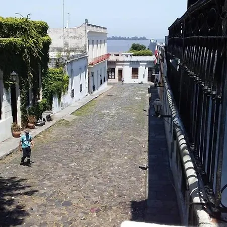 Hermosa Casa En El Corazon Del Barrio Historico Colonia del Sacramento Exterior photo